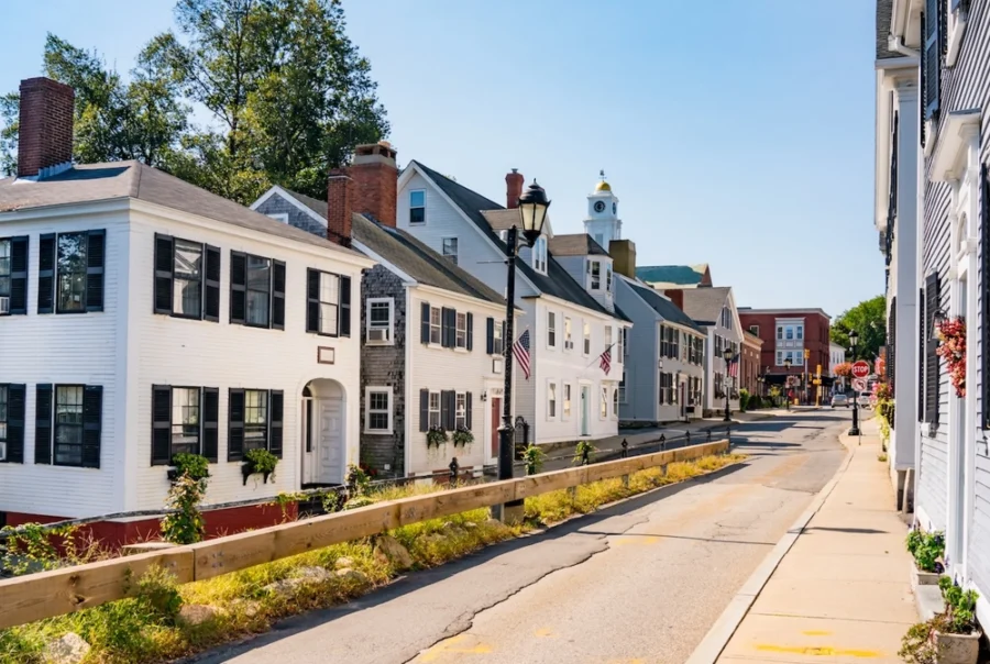 downtown Plymouth MA